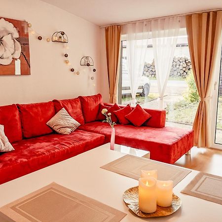 W5 - Urlaubsmagie - Wohnung Mit Grill, Terrasse & Pool Lichtenhain  Esterno foto