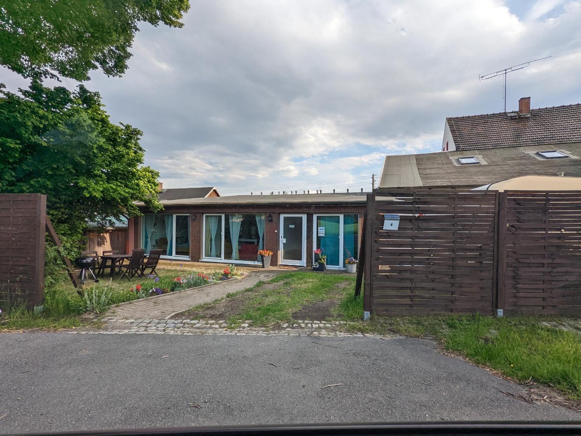W5 - Urlaubsmagie - Wohnung Mit Grill, Terrasse & Pool Lichtenhain  Esterno foto