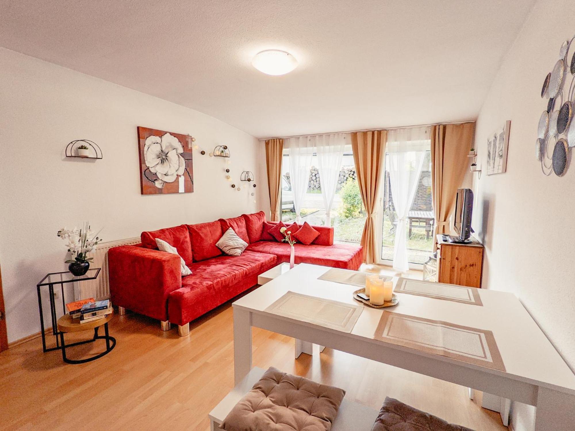 W5 - Urlaubsmagie - Wohnung Mit Grill, Terrasse & Pool Lichtenhain  Esterno foto