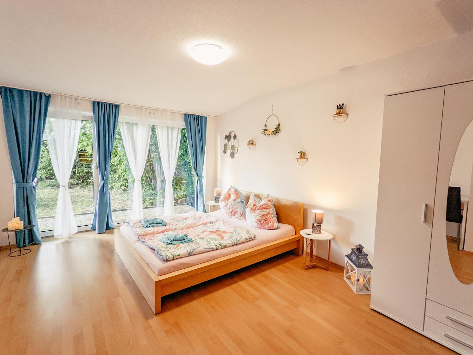 W5 - Urlaubsmagie - Wohnung Mit Grill, Terrasse & Pool Lichtenhain  Esterno foto